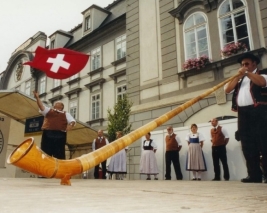 2003